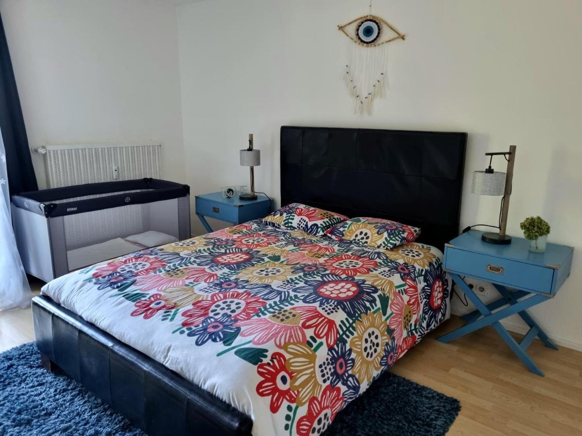 Lovely Spacious Apartment-80M2-Old Style-Tourist Area Rauth Exterior photo