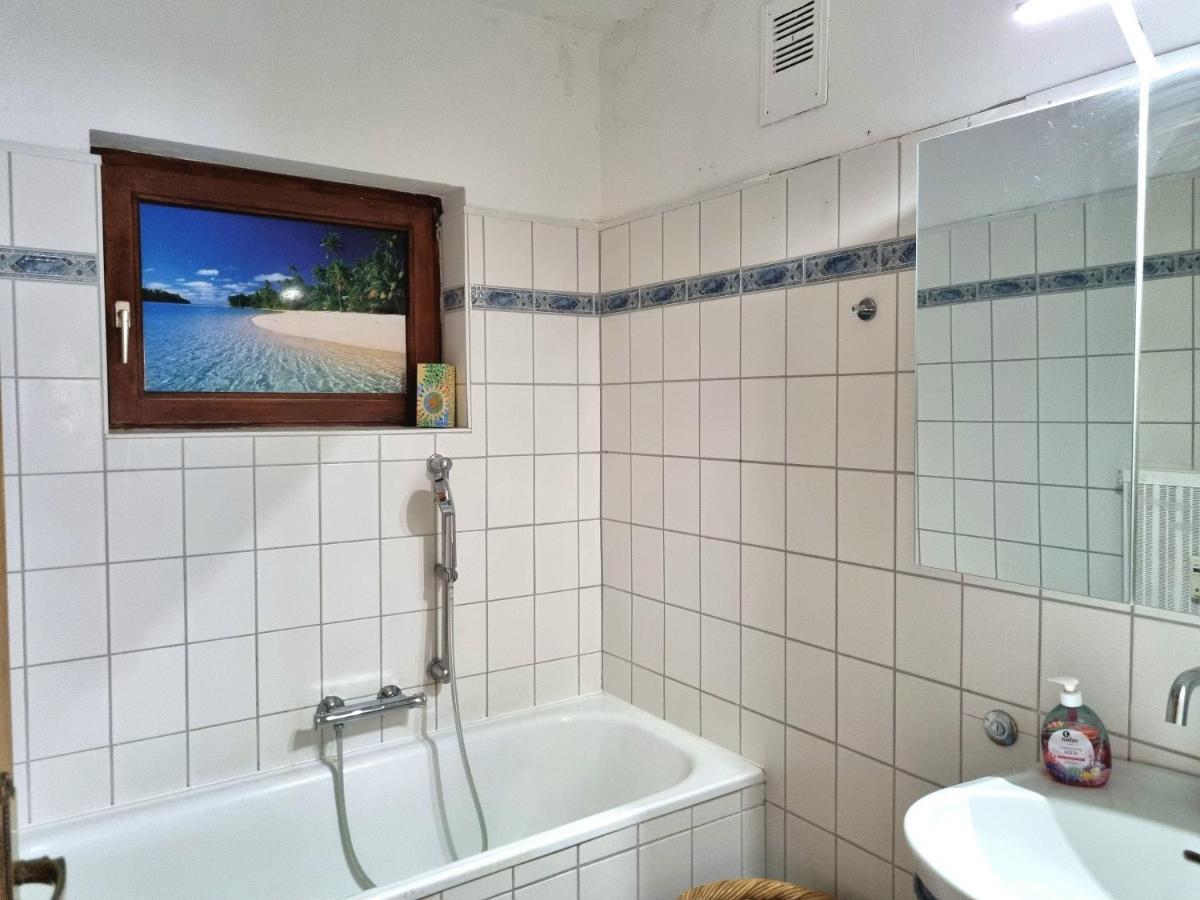 Lovely Spacious Apartment-80M2-Old Style-Tourist Area Rauth Exterior photo